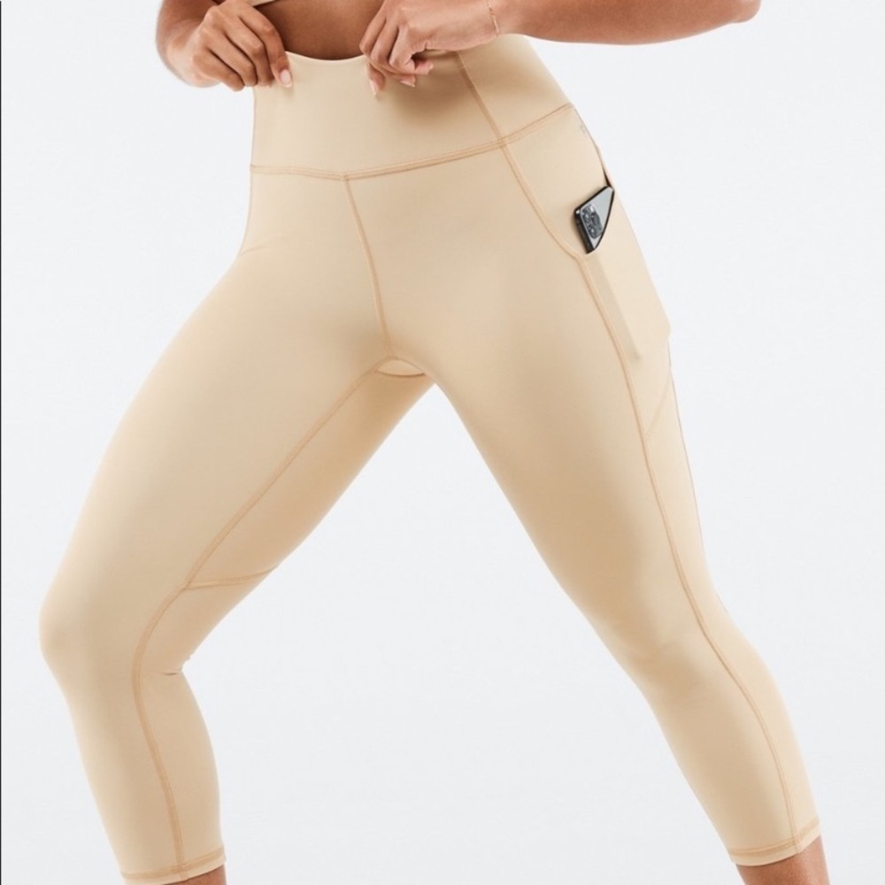 Fabletics Oasis Pureluxe High-Waisted Legging Womens Plus Size